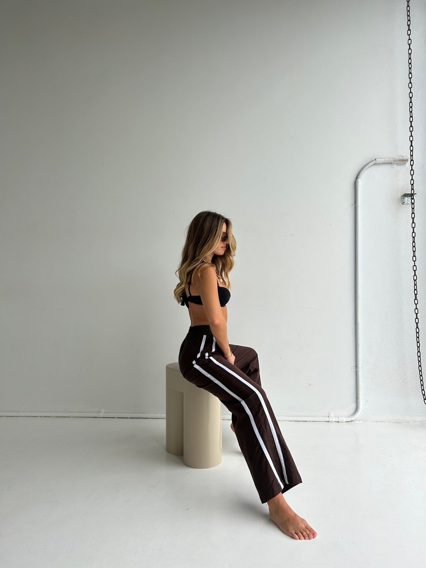 Near The Sea - Linen Racer Pant - Chocolate