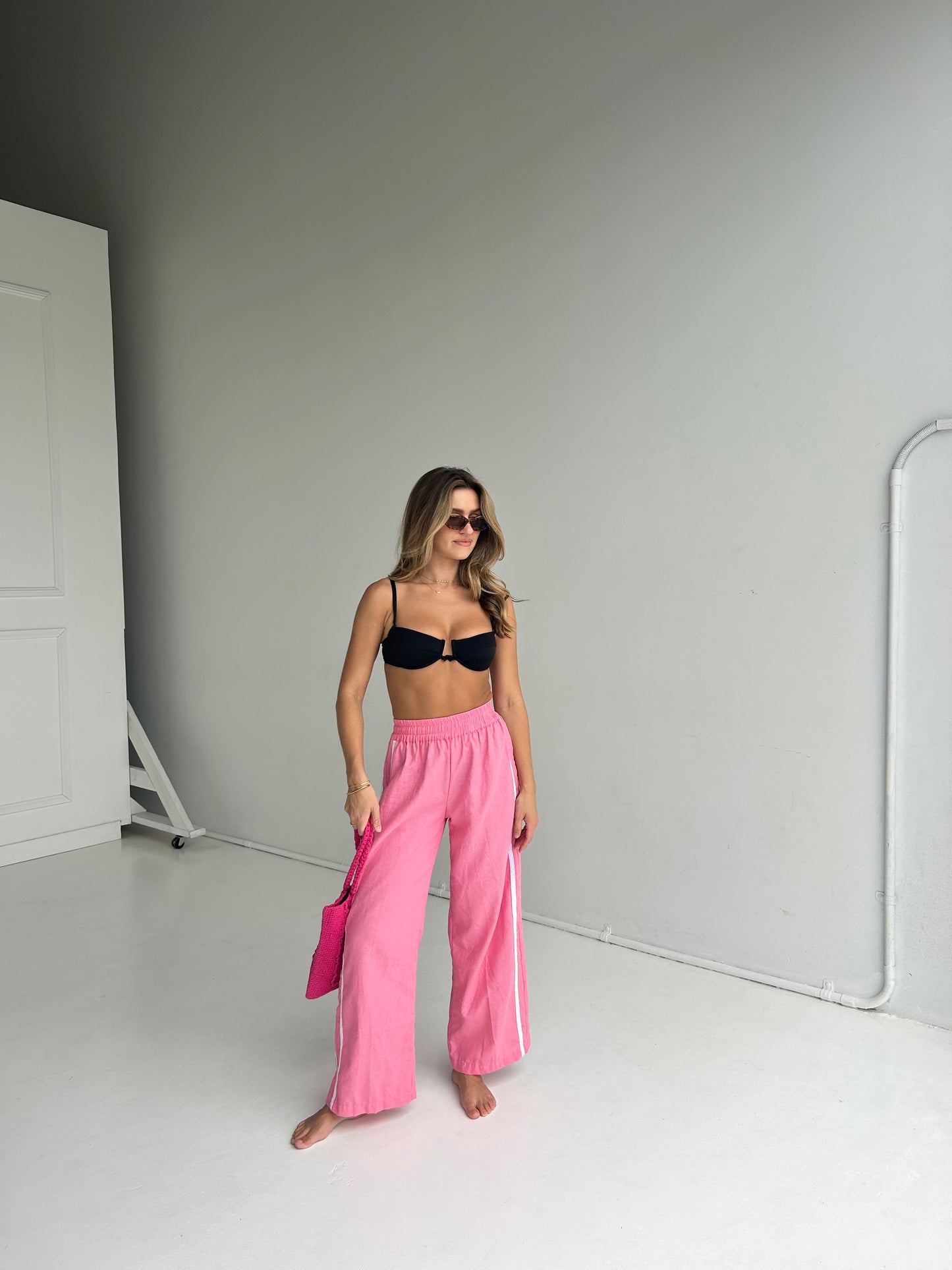 Near The Sea - Linen Racer Pant - Pink
