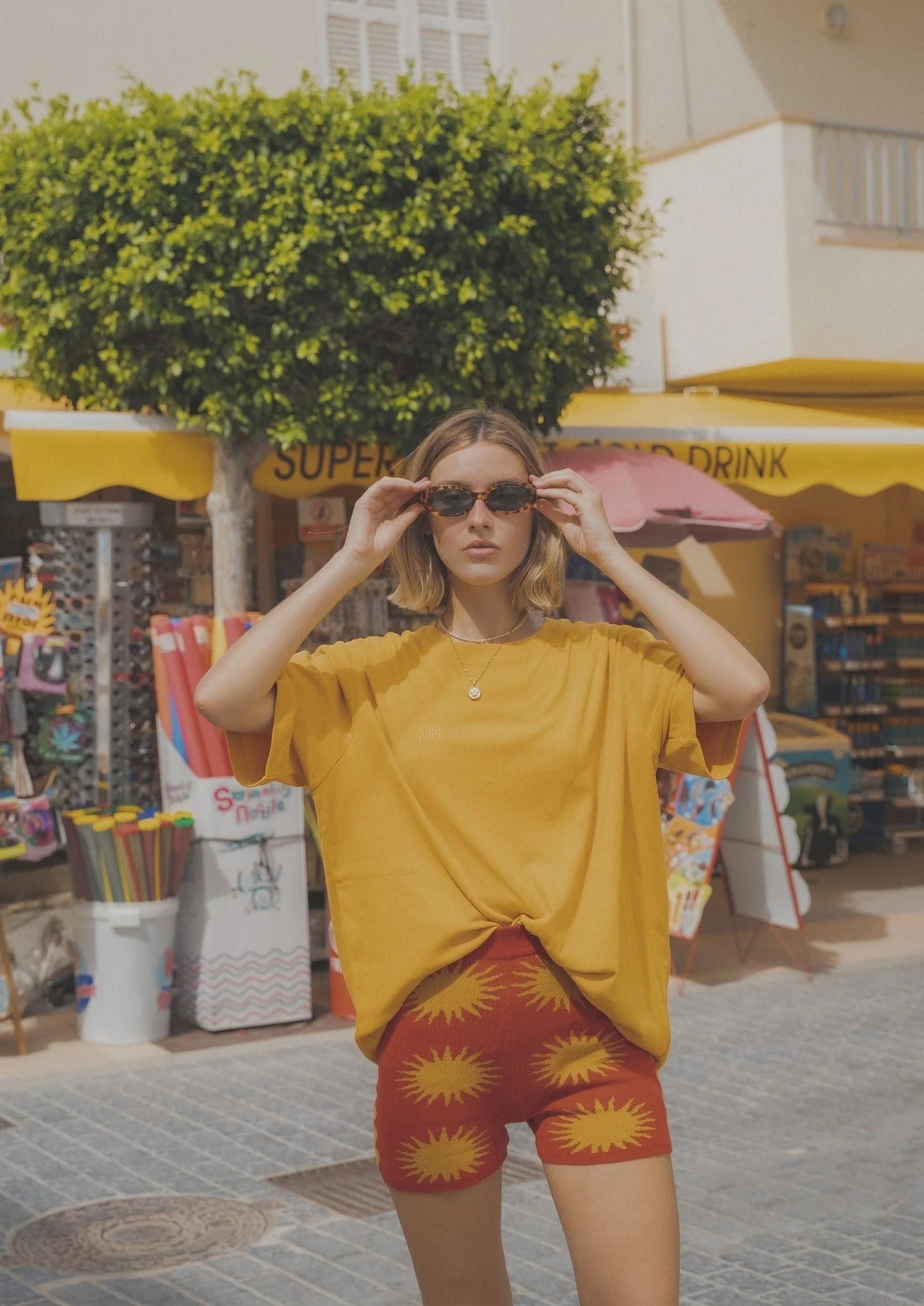 Ciao Ciao Vacation - Low Key Logo Tee
