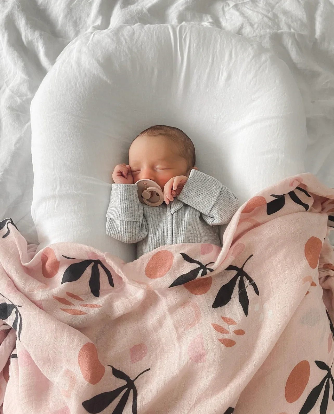 Seaka Boo - Swaddle - Artie