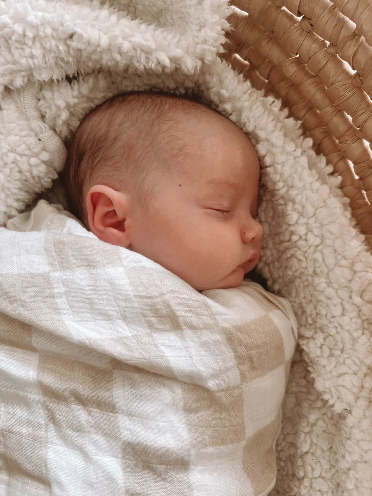 Seaka Boo - Swaddle - Tillie Check
