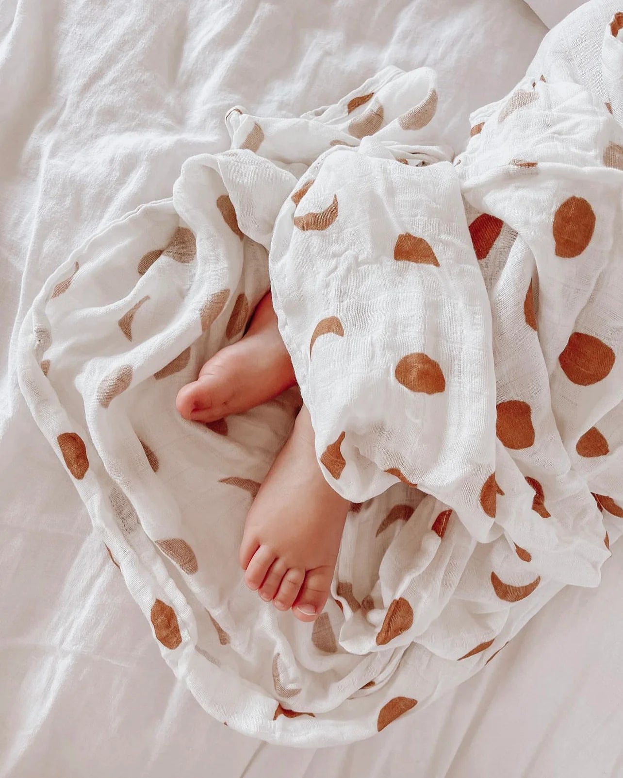 Seaka Boo - Swaddle - Moon