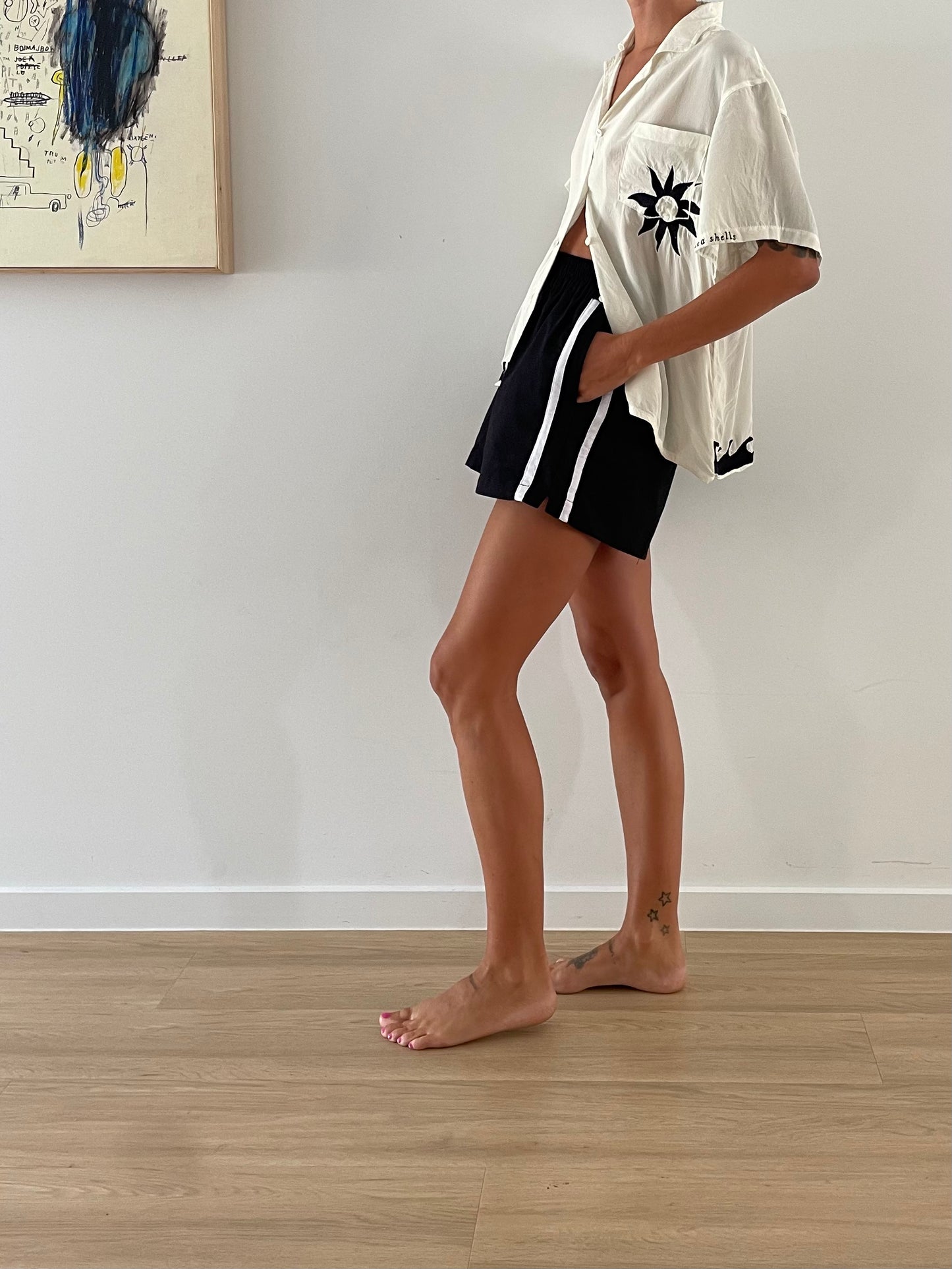 Near The Sea - Linen Racer Short - Black