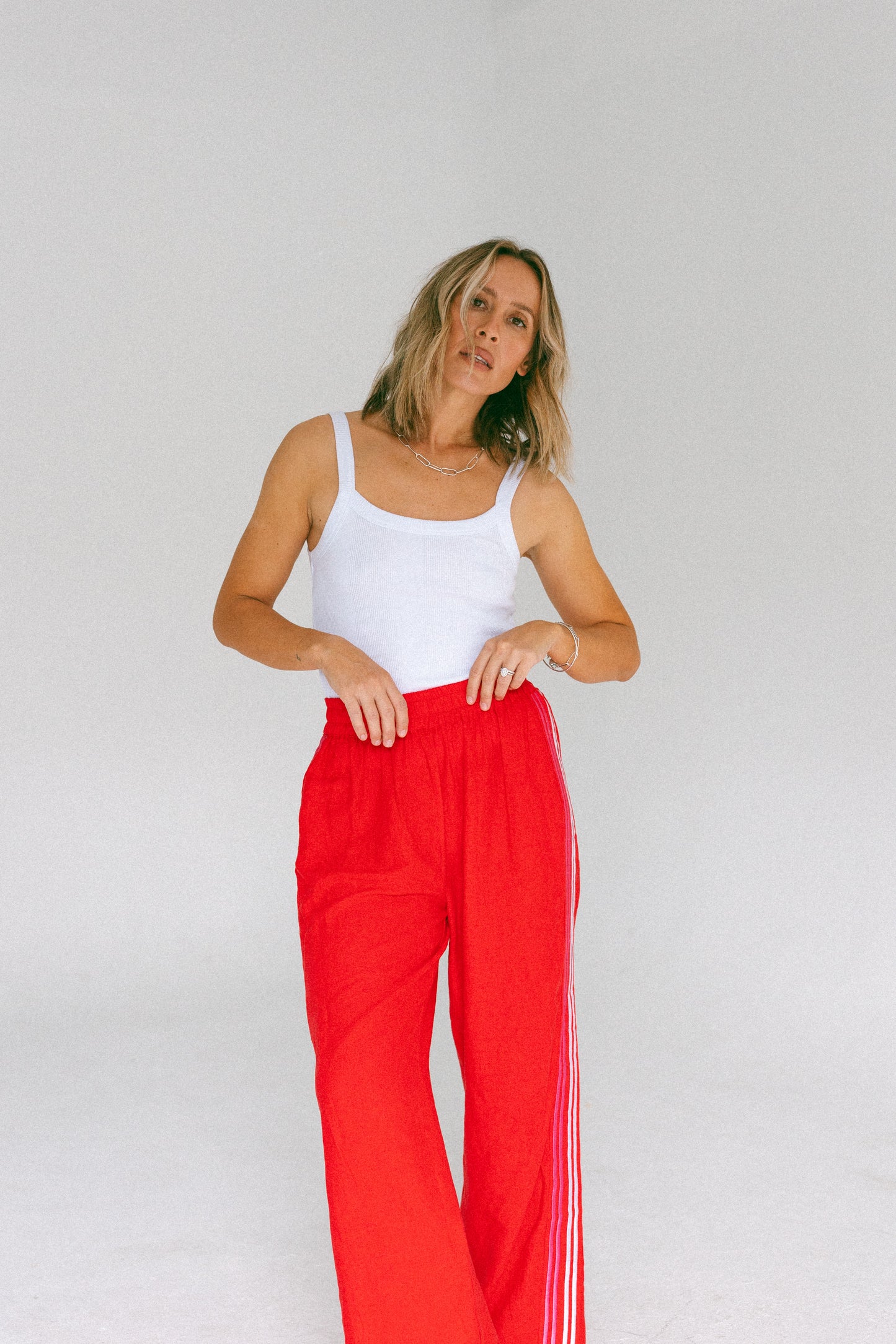 Embroidered Linen Racer Pant - Red